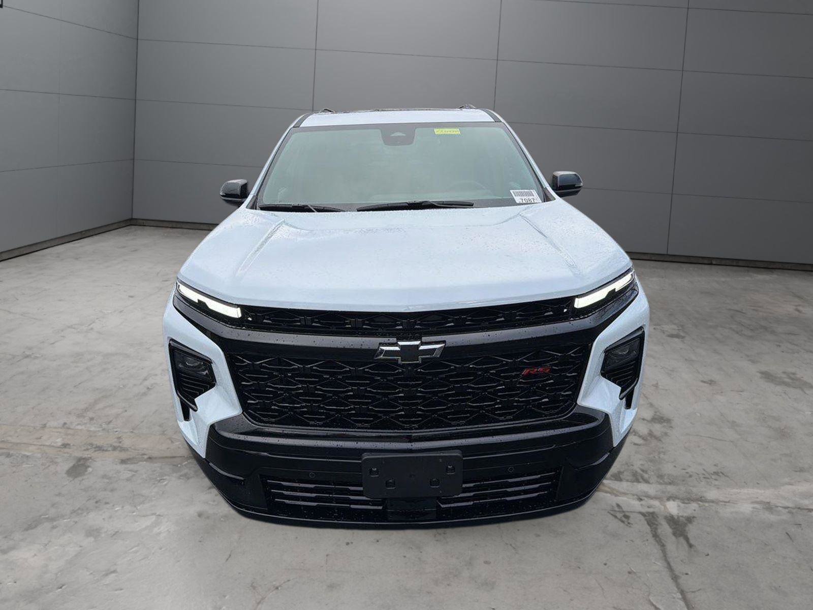 New 2026 Chevrolet Traverse RS w/ LPO, Floor Liner Package image 2