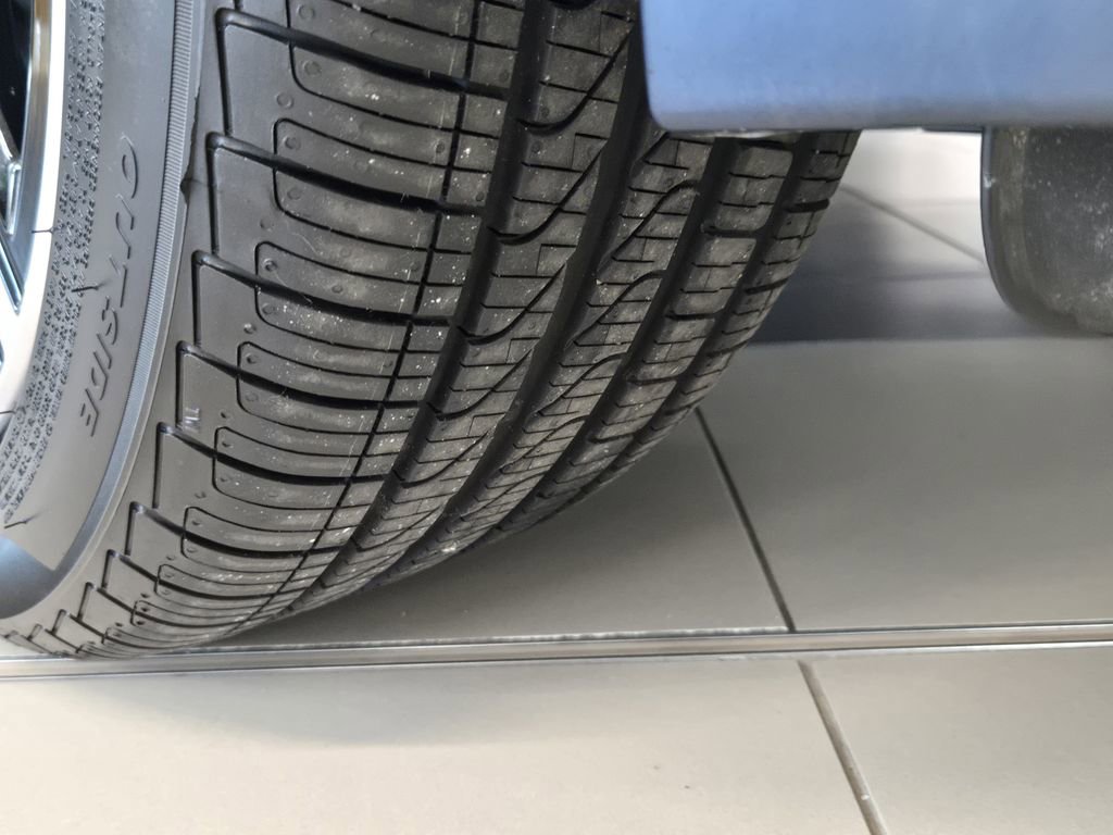 New 2026 BMW 330i xDrive Sedan w/ Convenience Package image 12