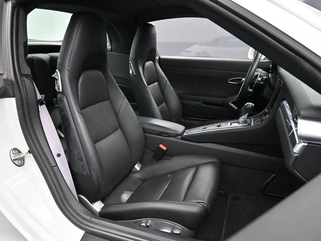 Certified 2019 Porsche 911 Targa 4 AWD/4WD image 28