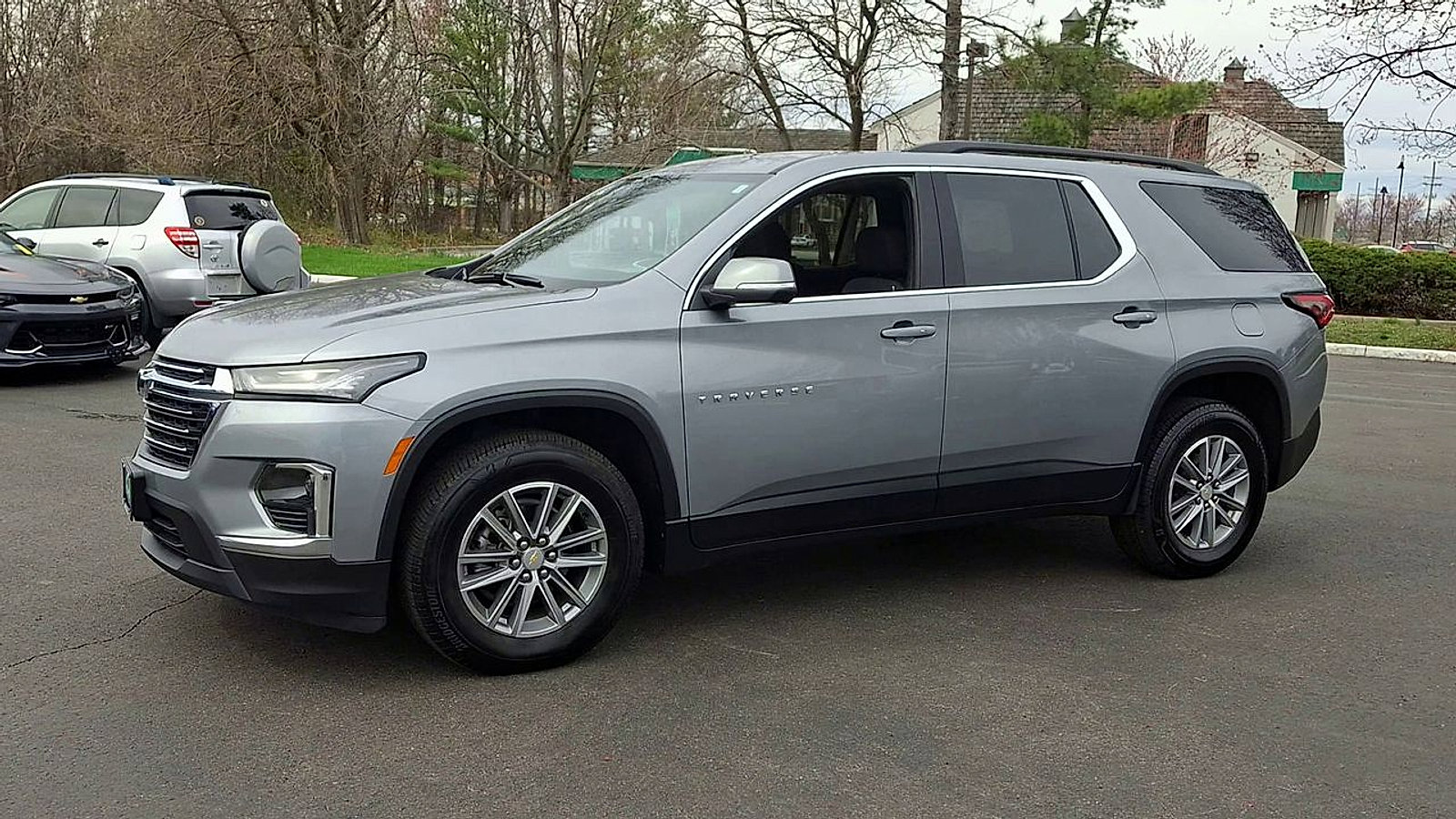 Certified 2023 Chevrolet Traverse LT image 7