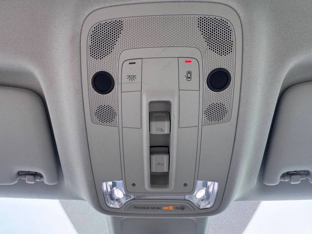 Used 2019 Audi Q3 2.0T Premium w/ Convenience Package image 8