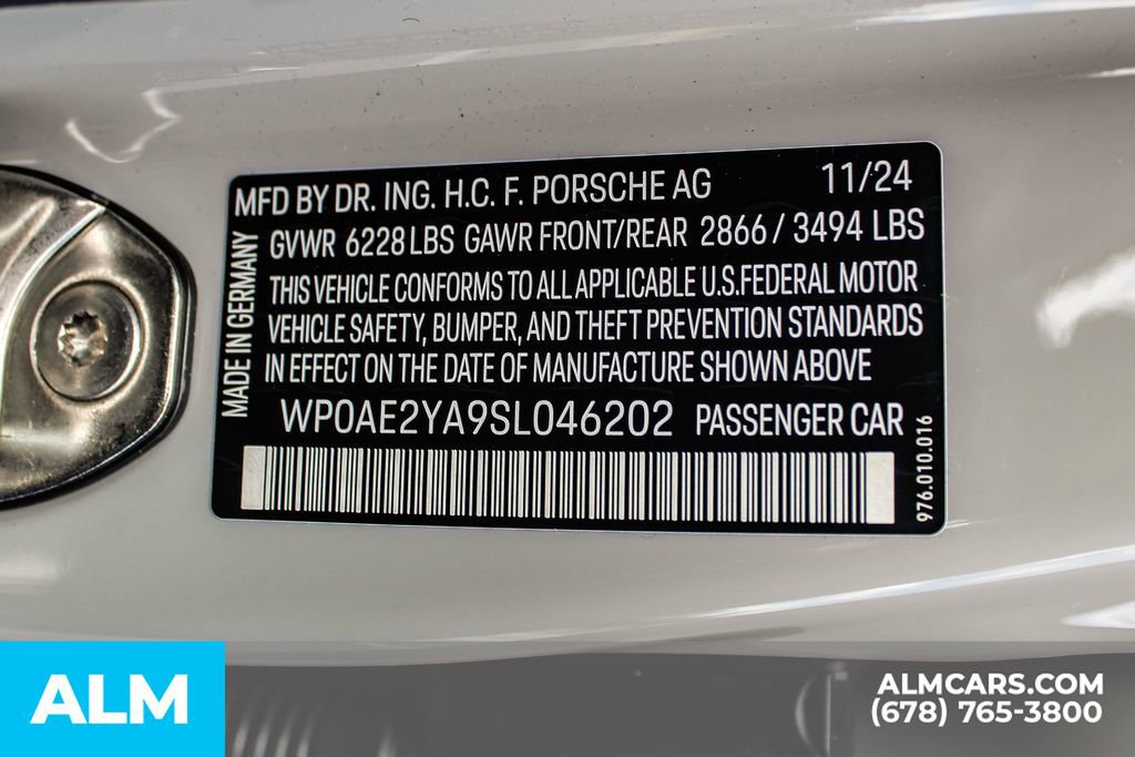 Used 2025 Porsche Panamera 4 image 41