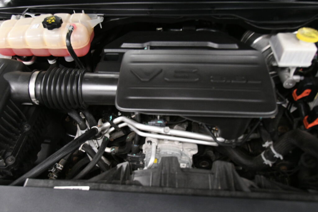 Used 2019 RAM 1500 Rebel image 32