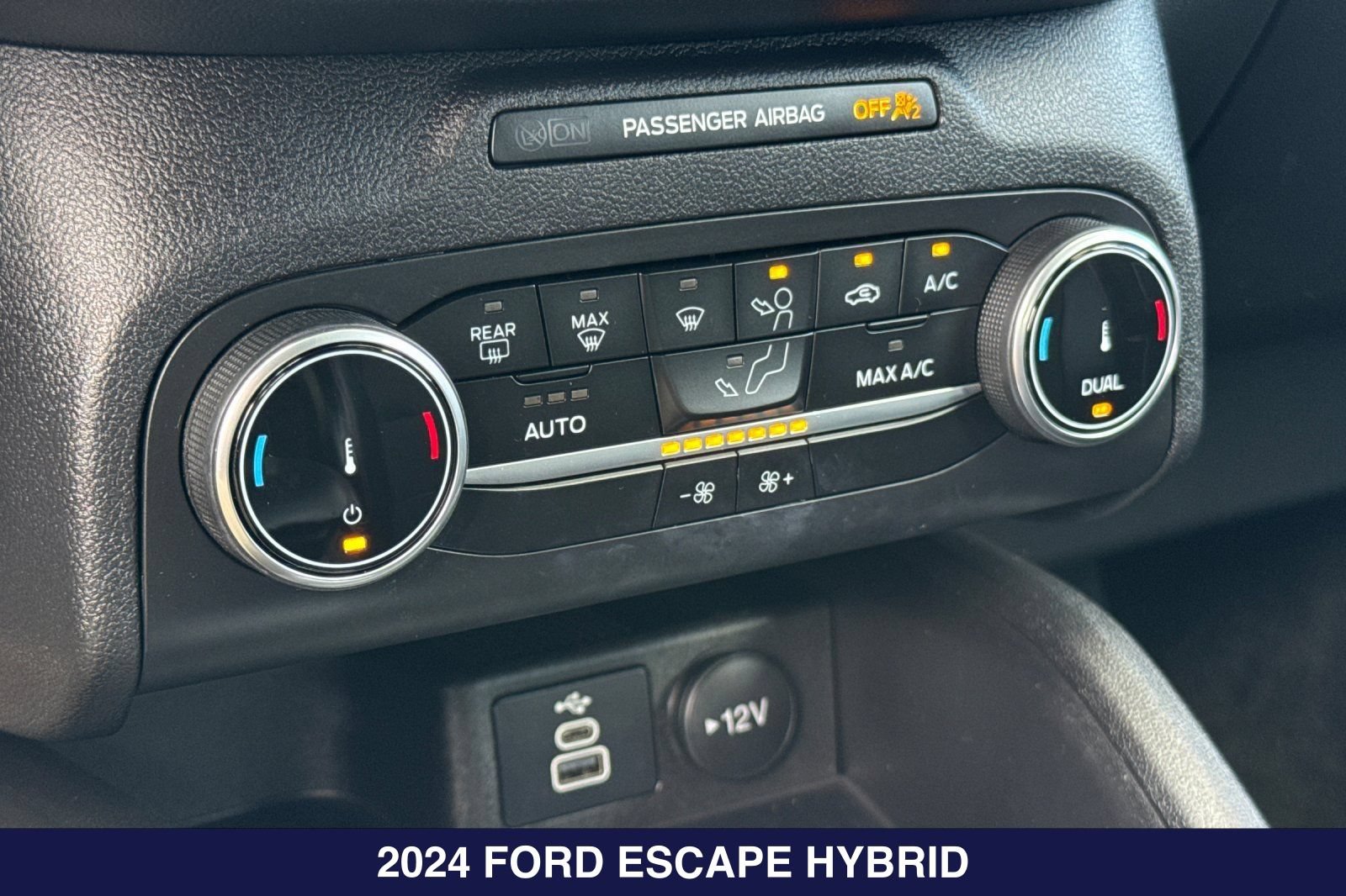 Certified 2024 Ford Escape ST-Line w/ Equipment Group 301A FWD image 22