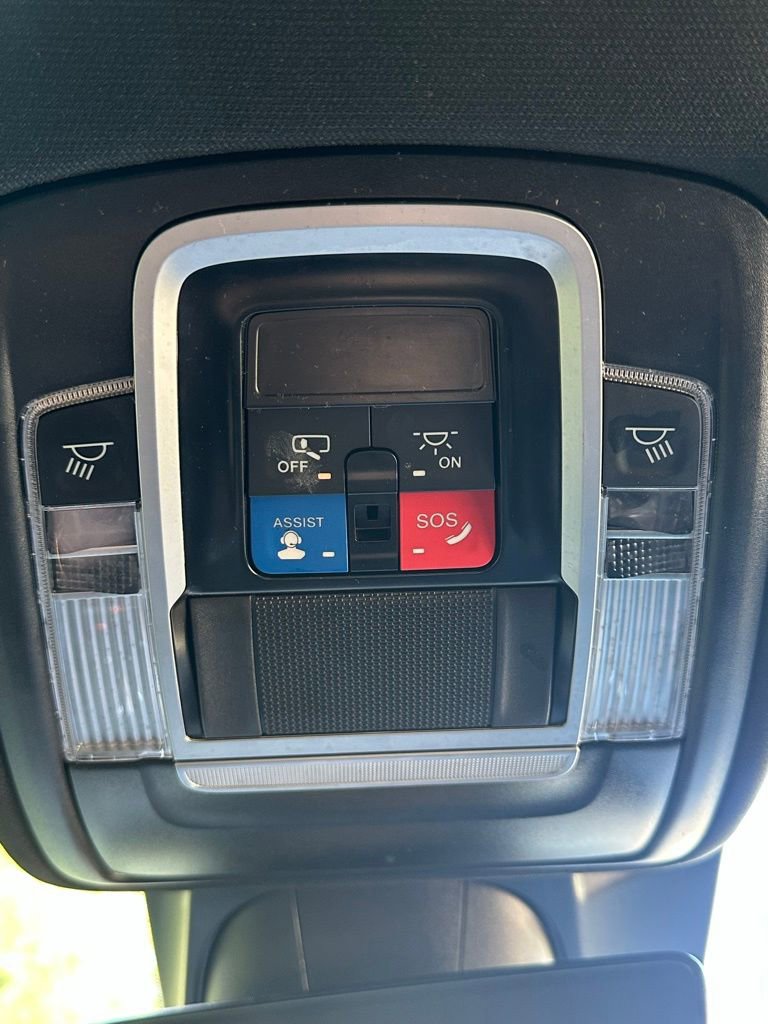 Used 2024 RAM 1500 Laramie image 40