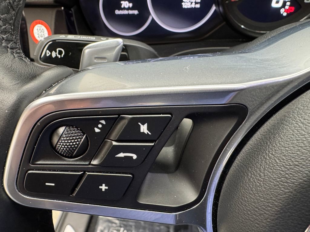 Used 2023 Porsche Cayenne S AWD/4WD image 13