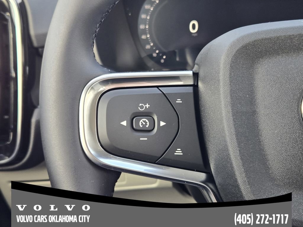 New 2026 Volvo XC40 B5 Plus w/ Protection Package Premier image 29