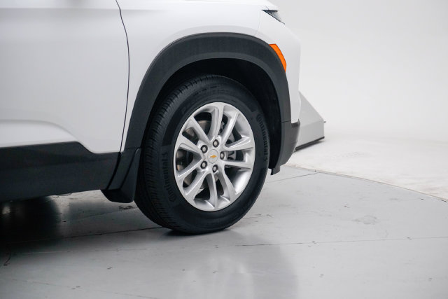 Used 2026 Chevrolet TrailBlazer LS w/ LS Convenience Package FWD image 8