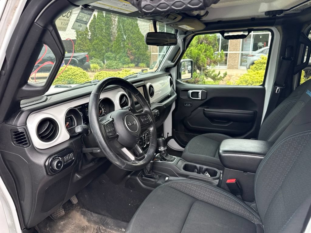 Used 2021 Jeep Wrangler Unlimited Sport AWD/4WD image 9