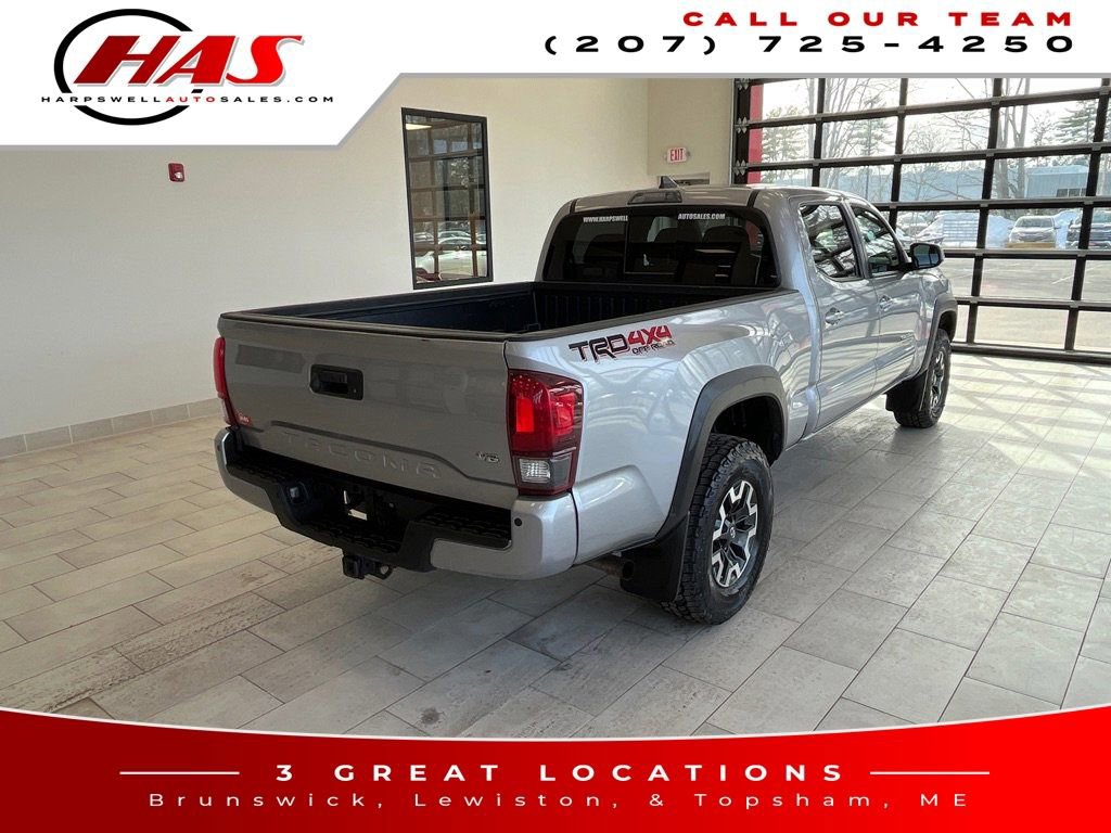 Used 2019 Toyota Tacoma TRD Off-Road w/ Technology Package image 6