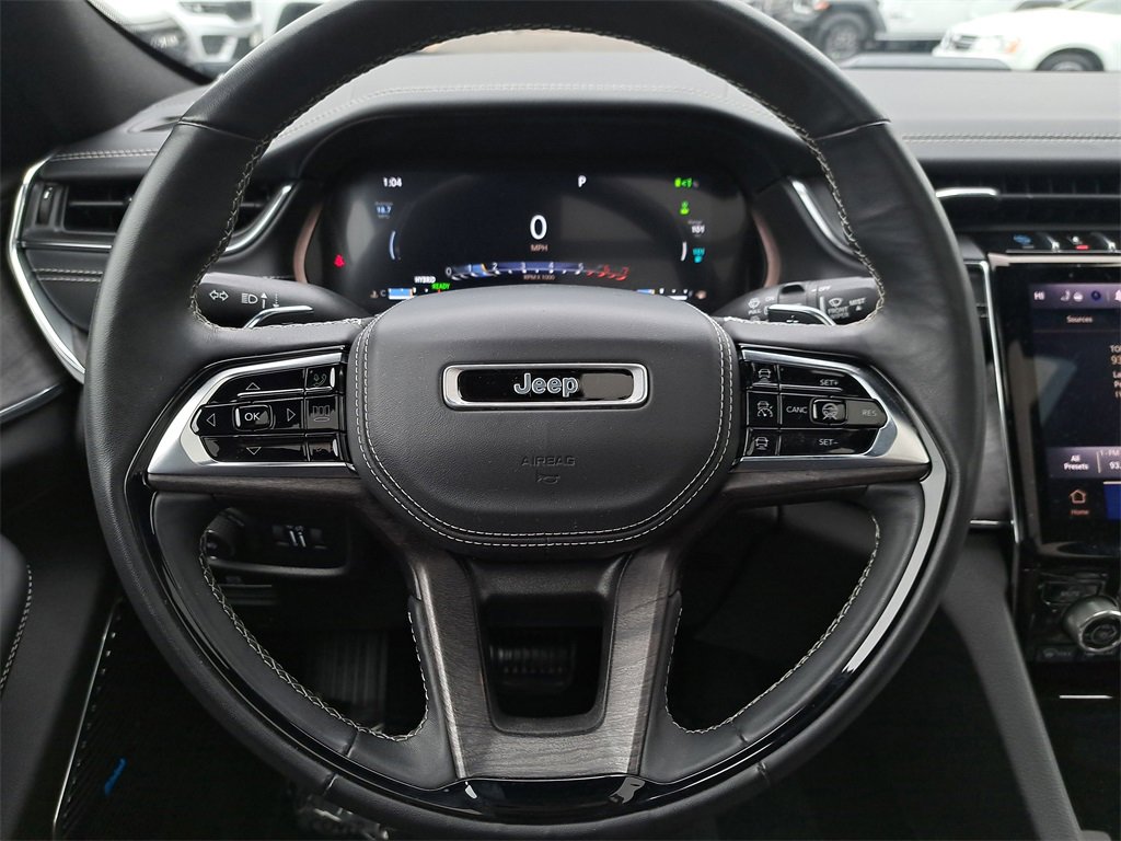 Certified 2023 Jeep Grand Cherokee Overland w/ Advanced Protech Group III image 26