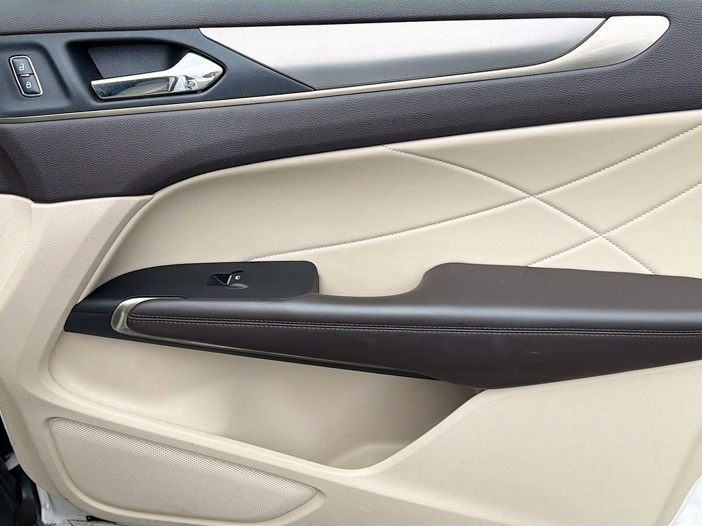 Used 2017 Lincoln MKC Premiere FWD image 29