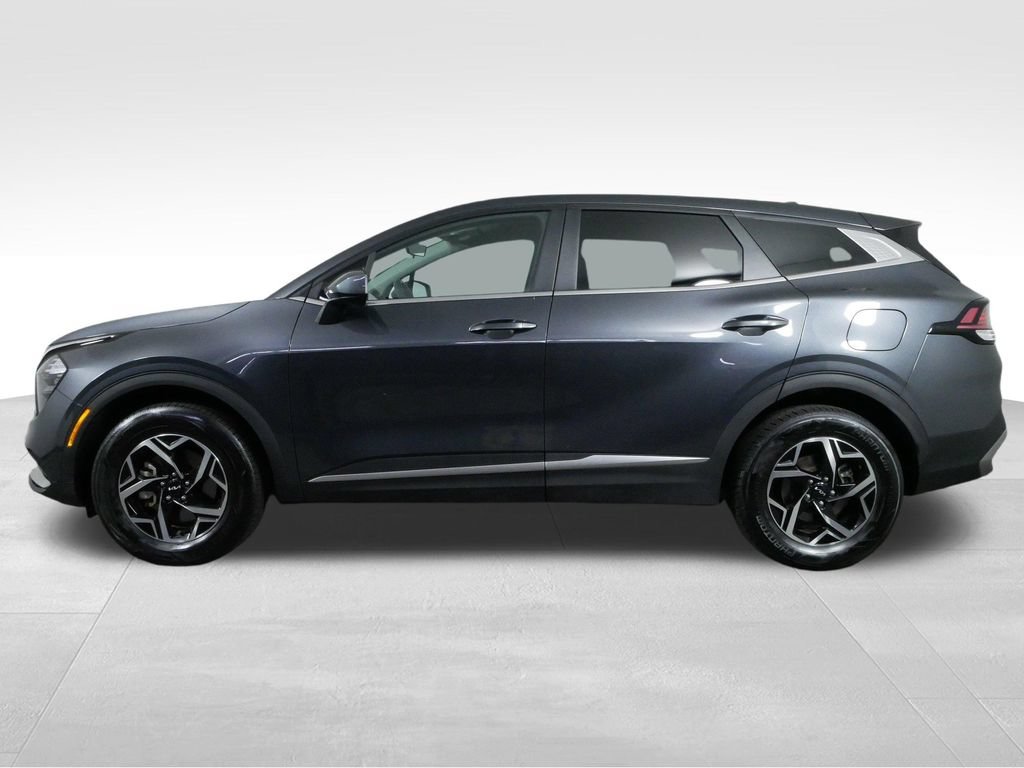 Used 2023 Kia Sportage LX AWD/4WD image 6