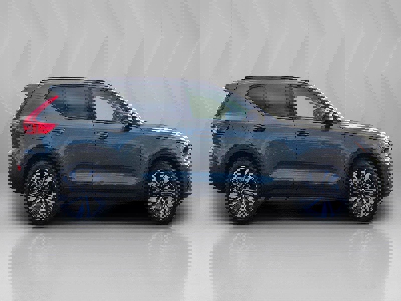 New 2026 Volvo XC40 B5 Ultra w/ Climate Package AWD/4WD image 7