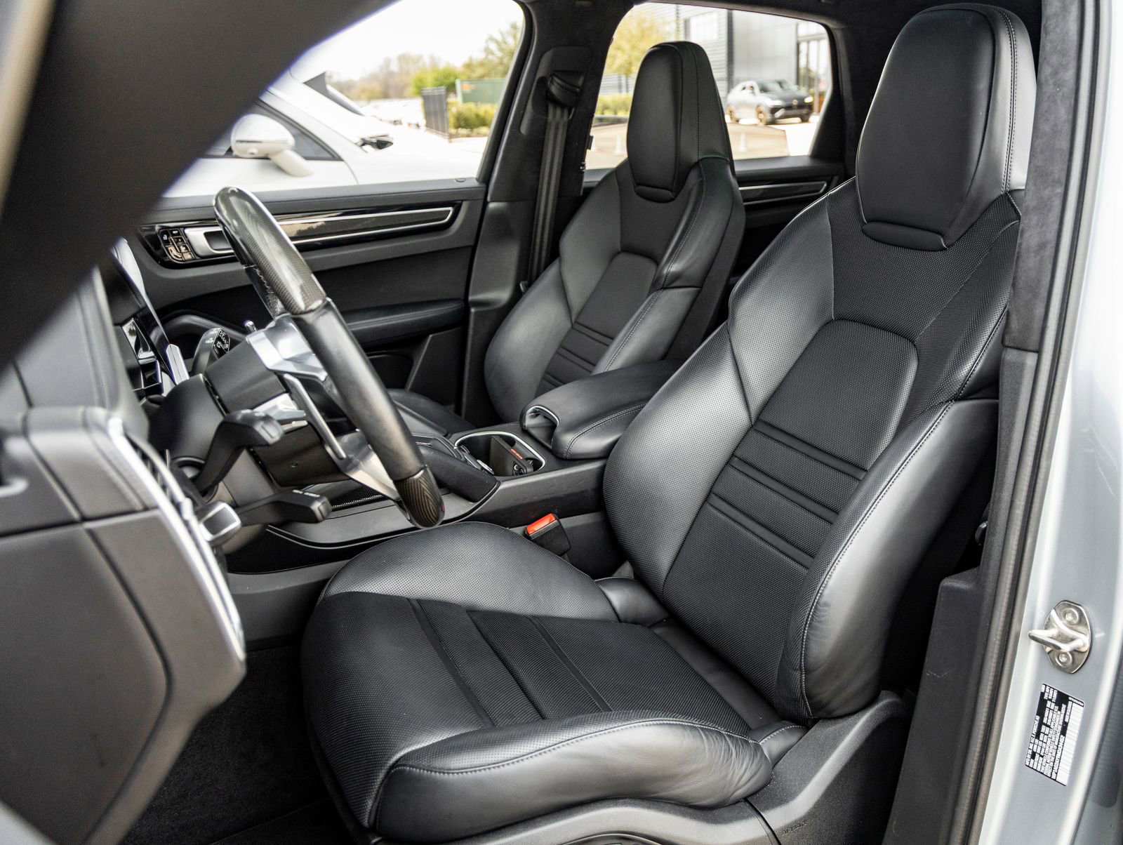 Certified 2021 Porsche Cayenne GTS image 5