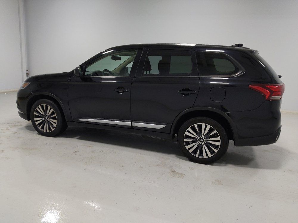 Used 2020 Mitsubishi Outlander ES image 3