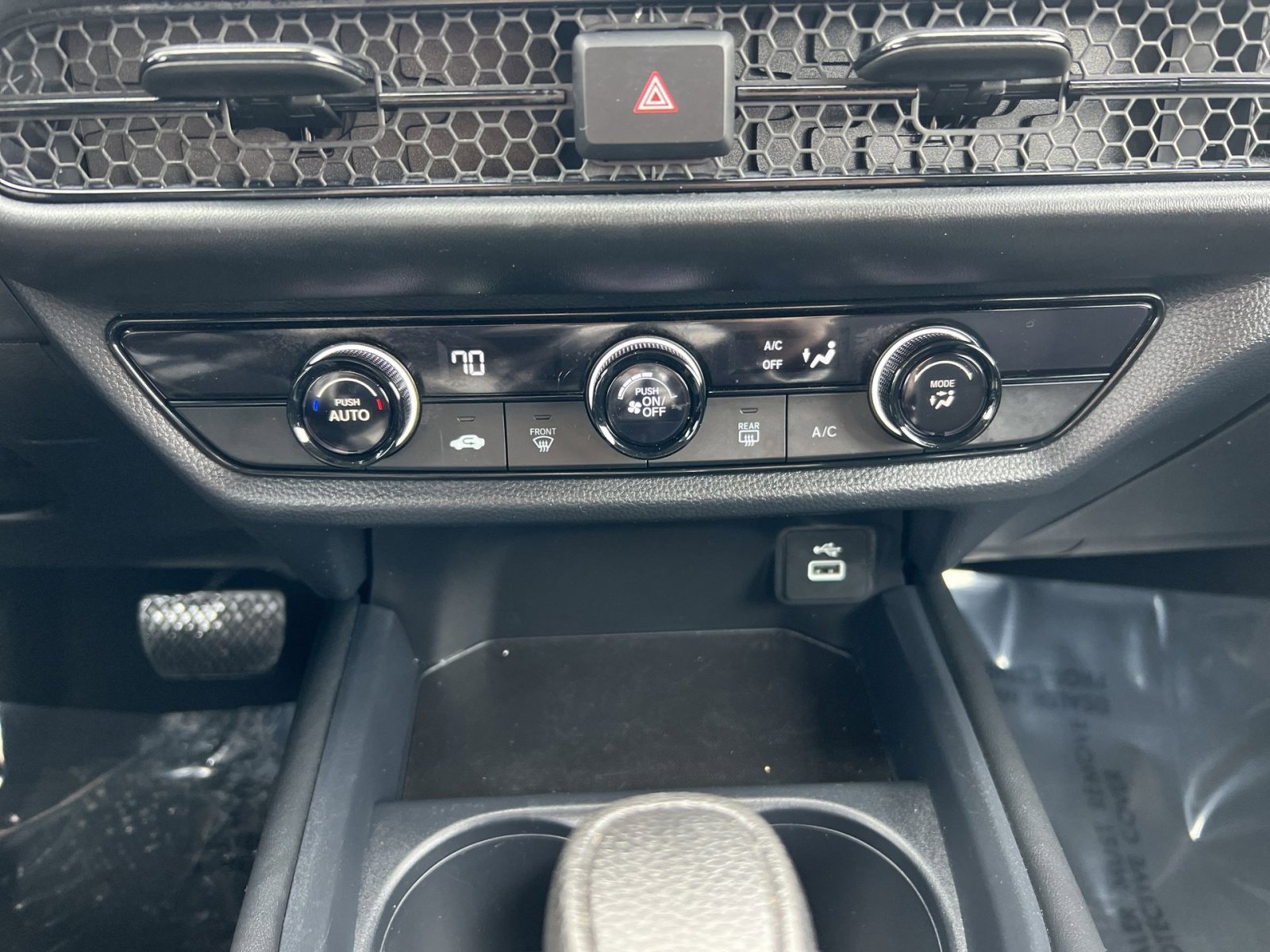 Used 2023 Honda HR-V LX image 19