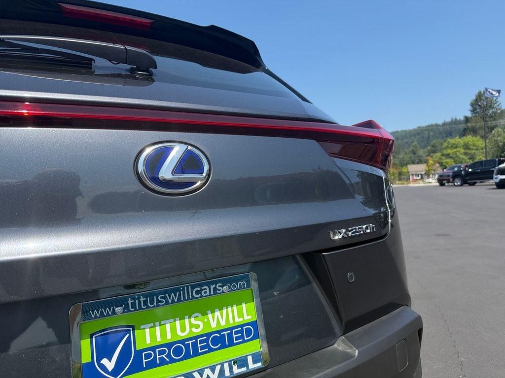 Used 2022 Lexus UX 250h w/ Premium Package AWD/4WD image 34