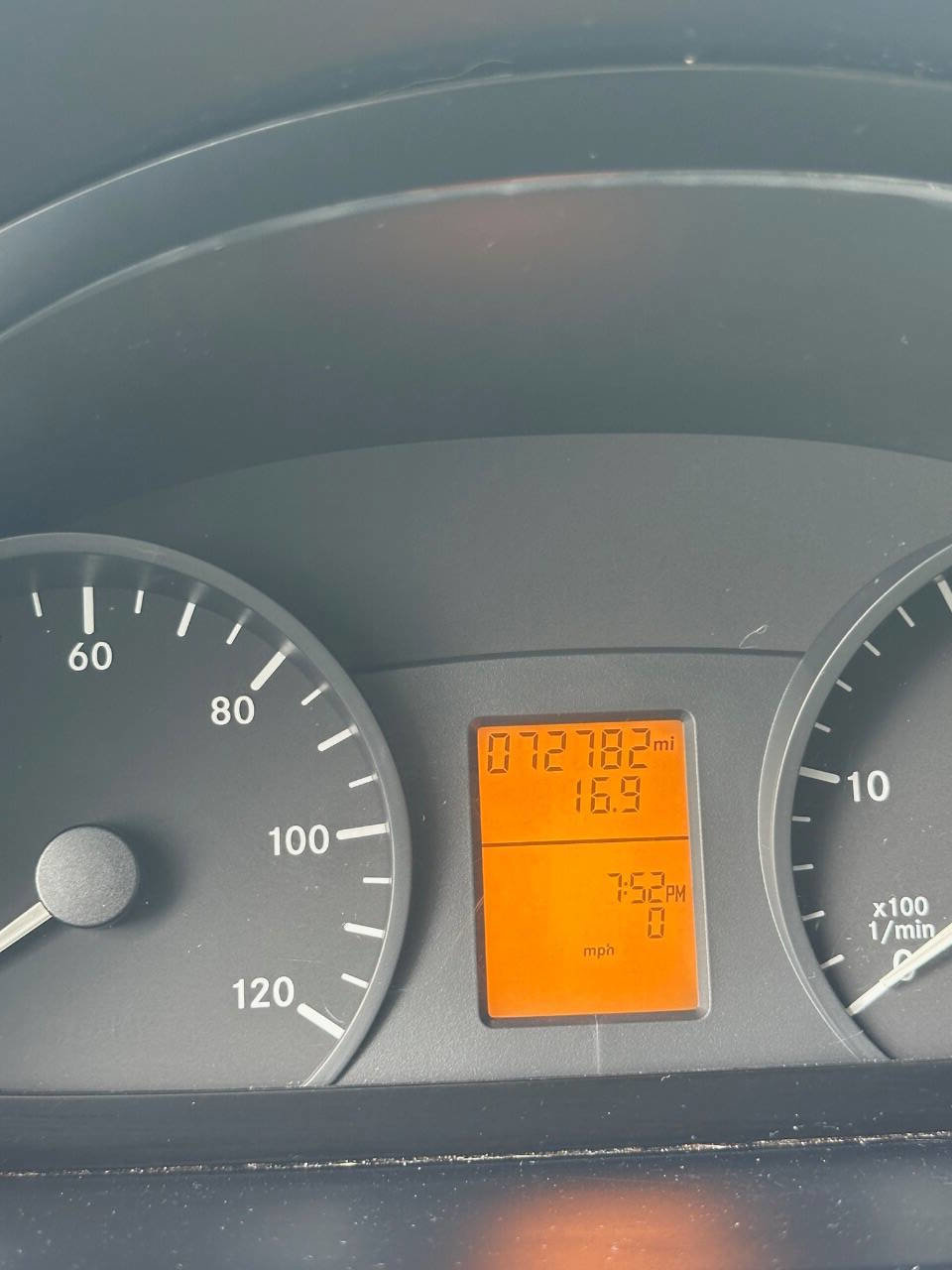 Used 2008 Dodge Sprinter 3500 image 13