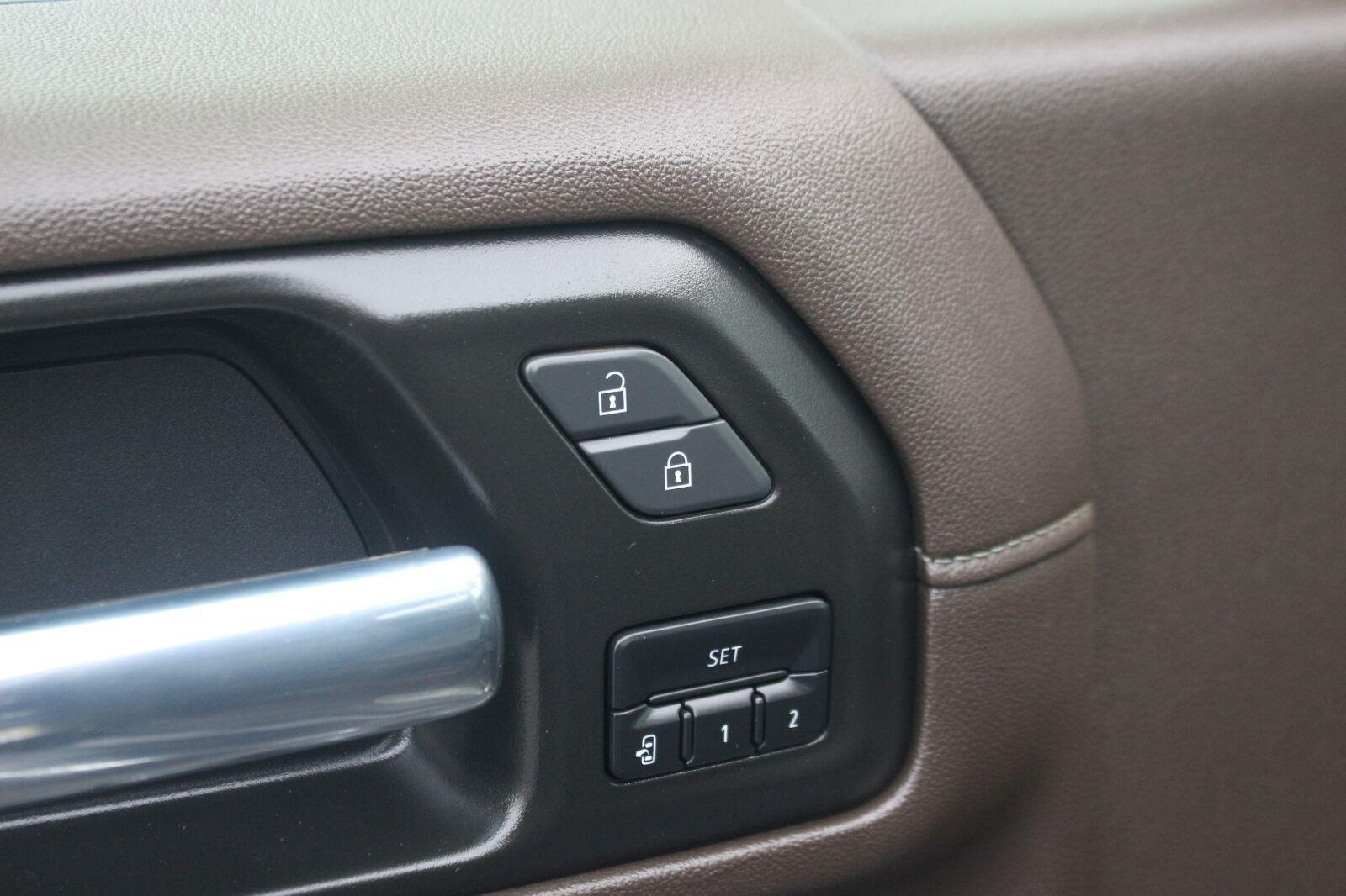 Used 2023 GMC Sierra 2500 Denali AWD/4WD image 15