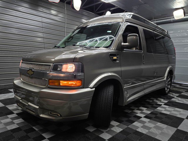 Used 2020 Chevrolet Express 2500 w/ Enhanced Convenience Package RWD image 39