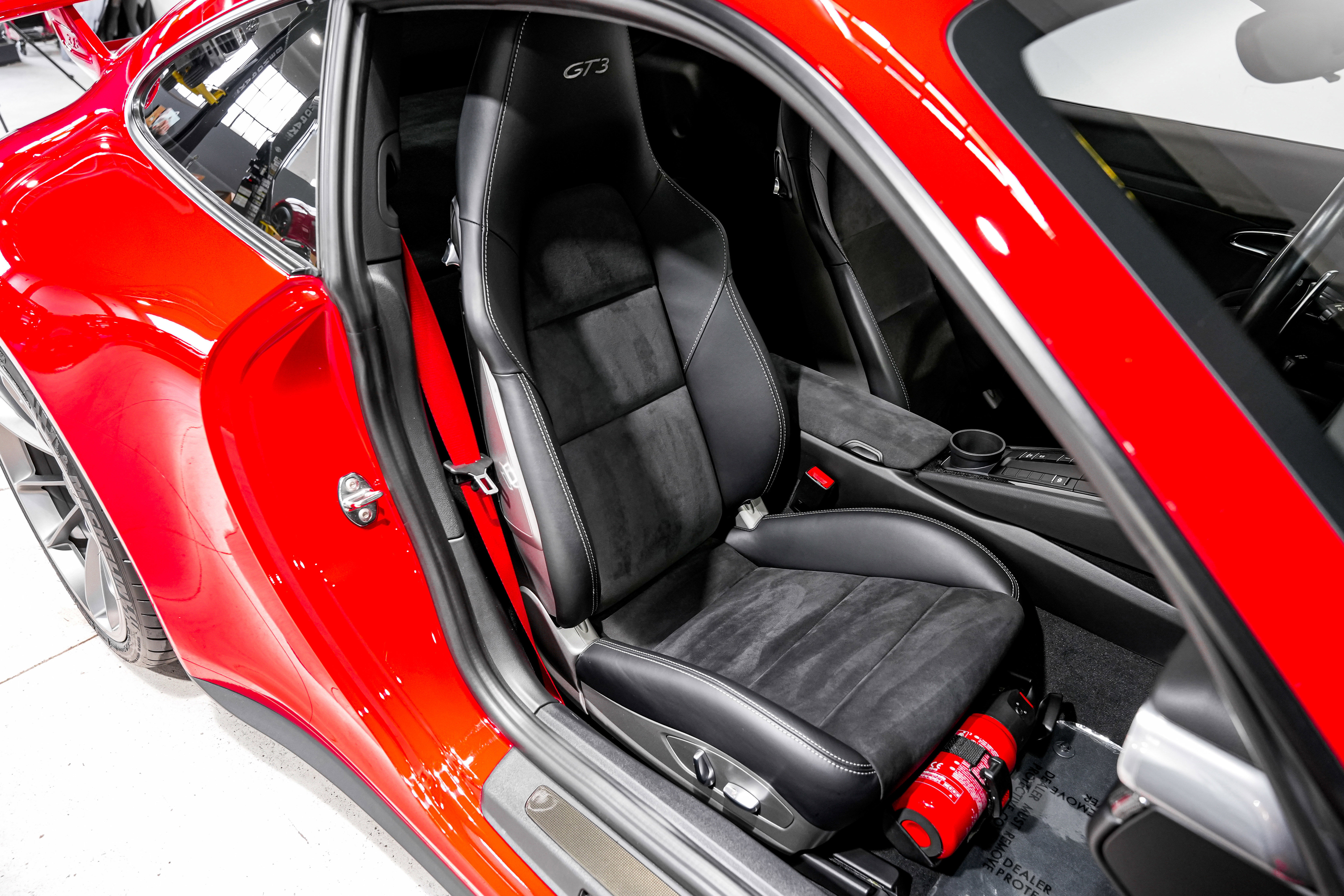 Used 2015 Porsche 911 GT3 image 26