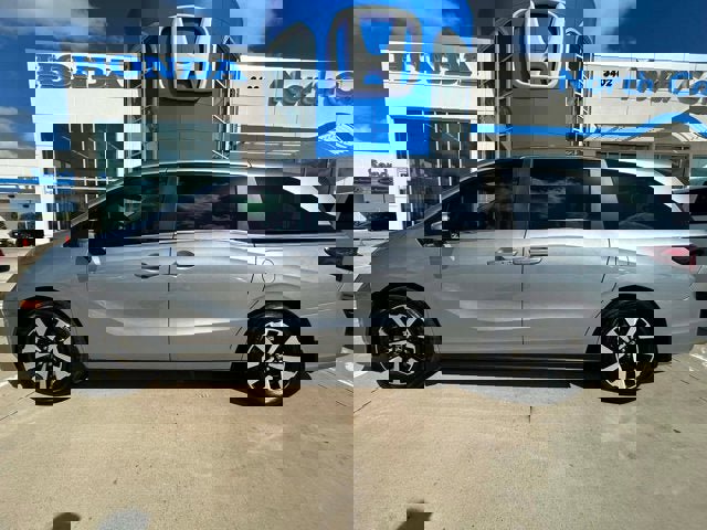 Used 2025 Honda Odyssey EX-L image 2