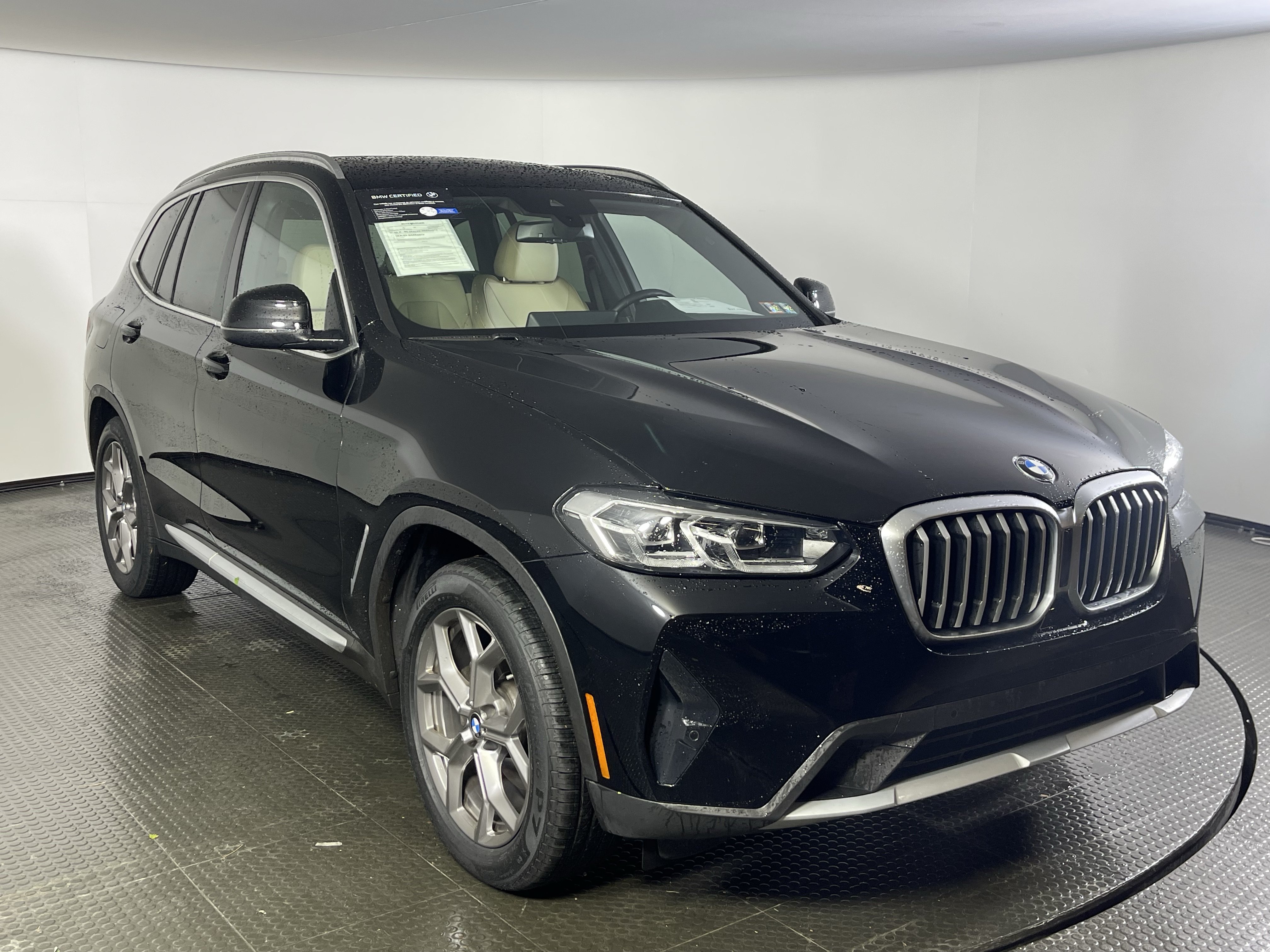 Certified 2023 BMW X3 xDrive30i w/ Convenience Package w/ZPA AWD/4WD image 3