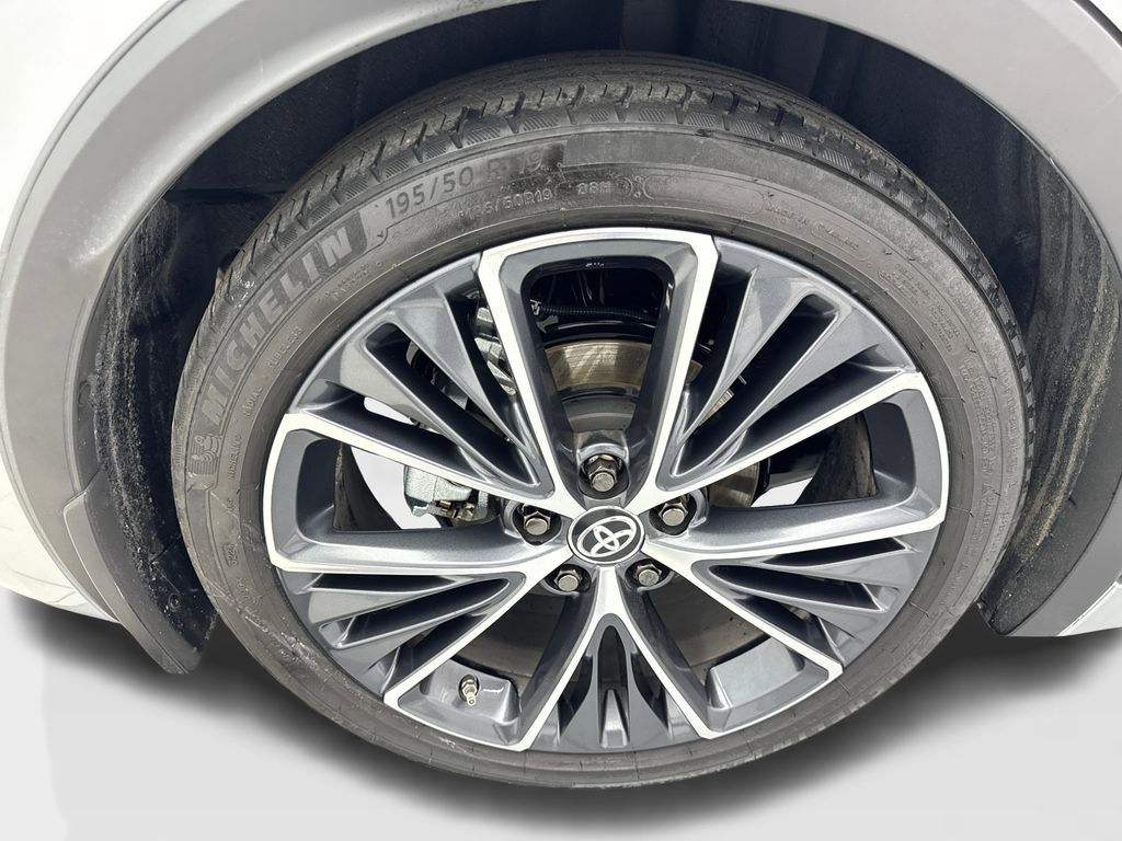 Used 2024 Toyota Prius LE image 83