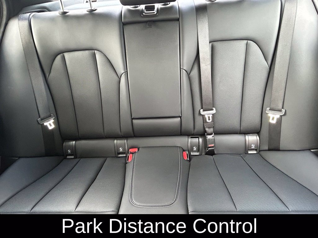 Used 2025 BMW 330i Sedan RWD image 13