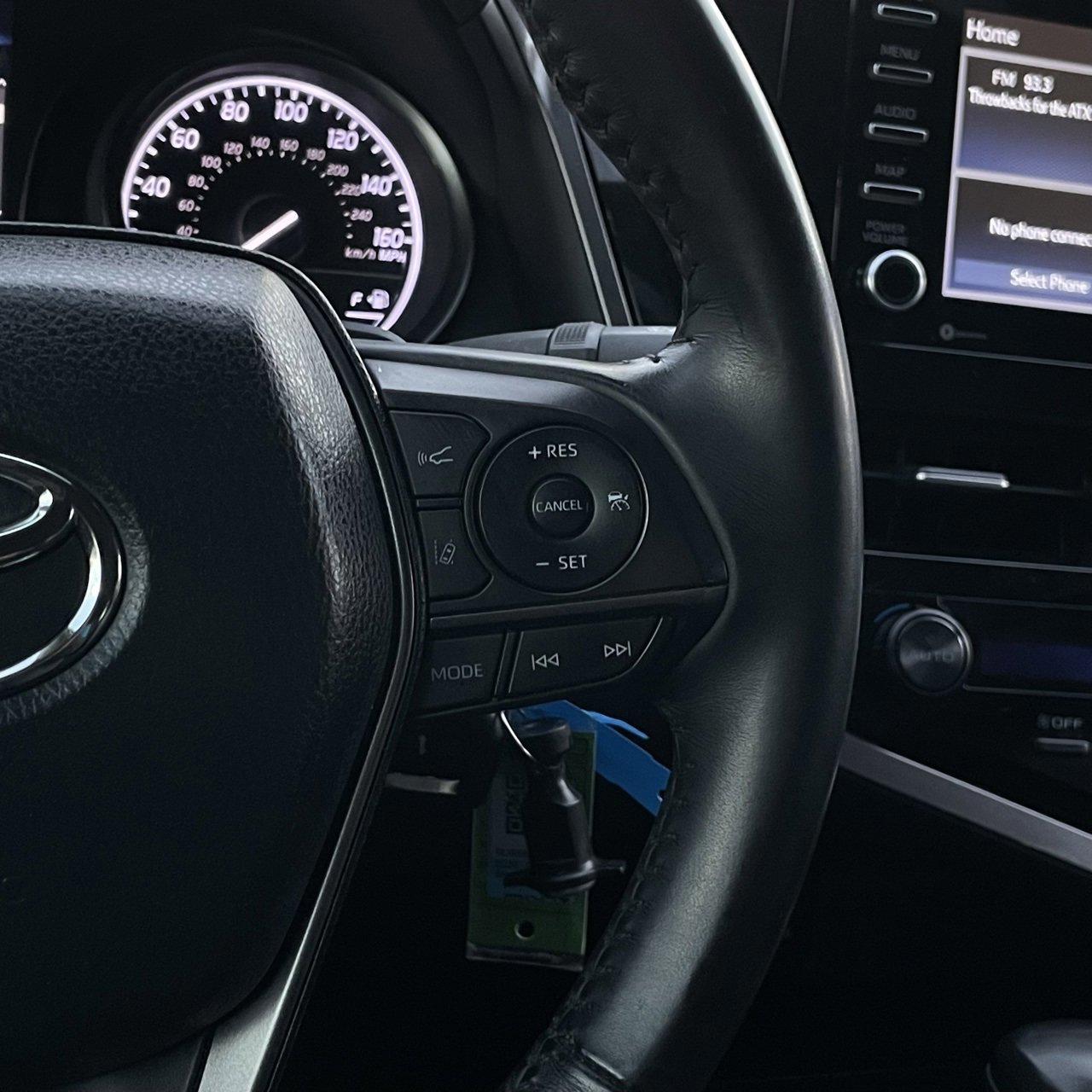 Used 2024 Toyota Camry SE image 15