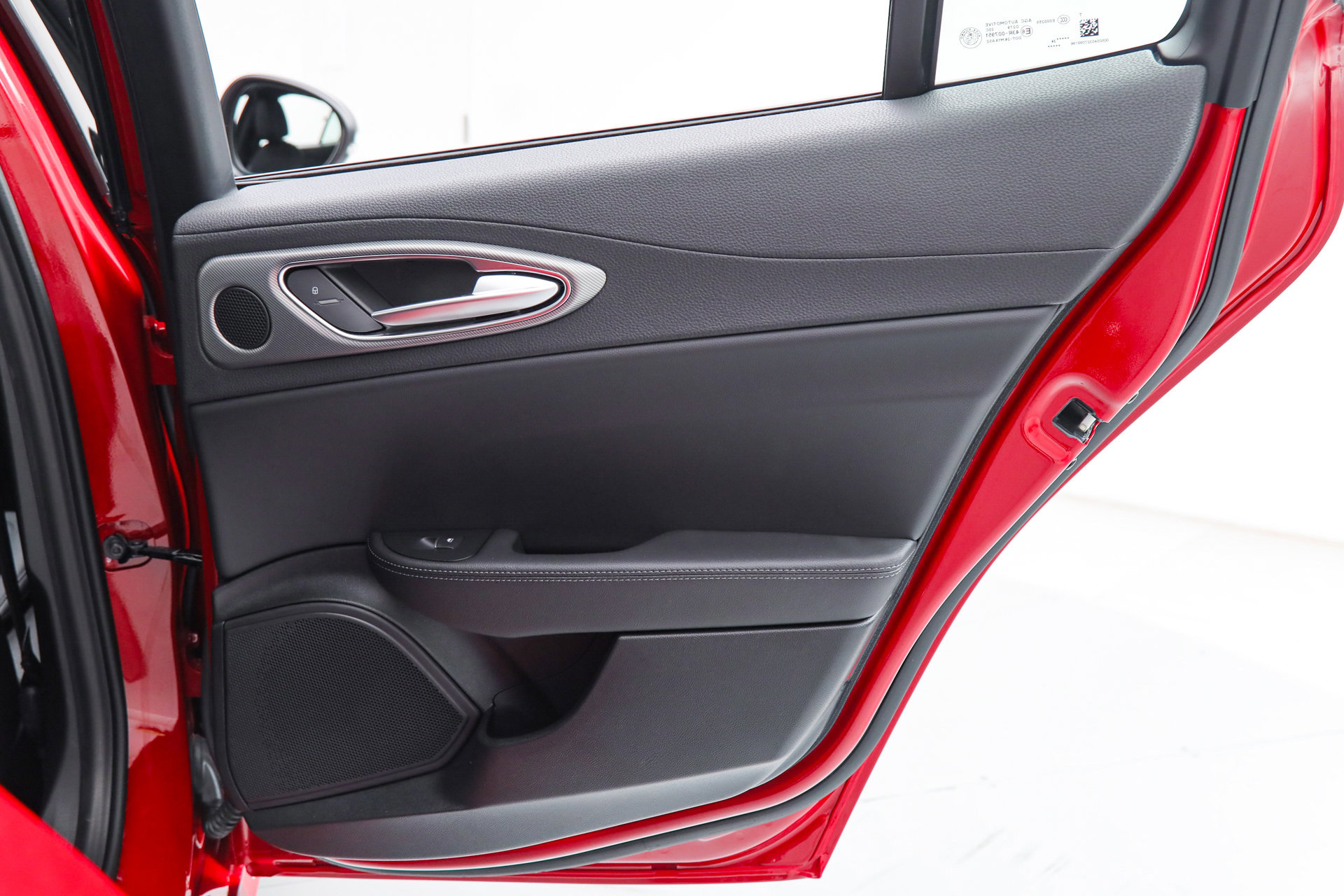 New 2025 Alfa Romeo Giulia w/ Driving Assist Package image 15