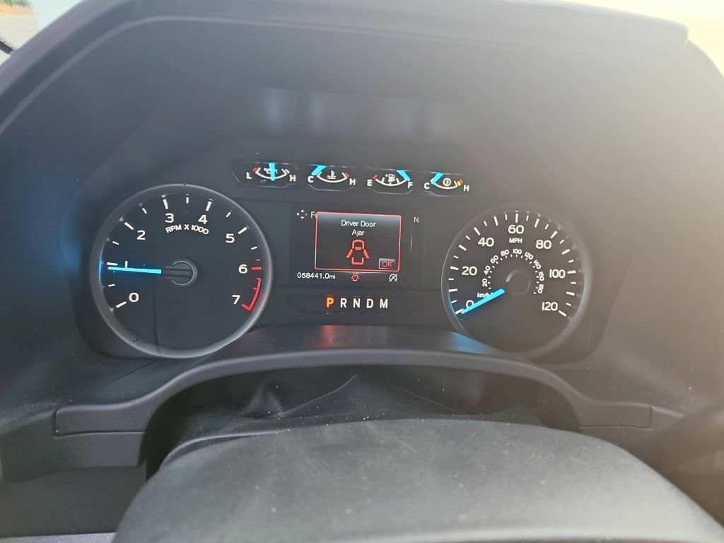 Used 2019 Ford F150 XLT w/ Equipment Group 302A Luxury AWD/4WD image 10