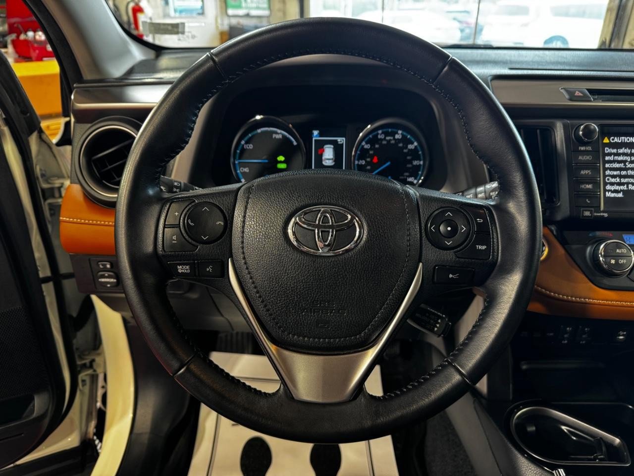 Used 2016 Toyota RAV4 Limited w/ Advanced Technology Package AWD/4WD image 17