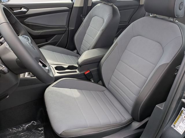 New 2026 Volkswagen Jetta SE FWD image 23