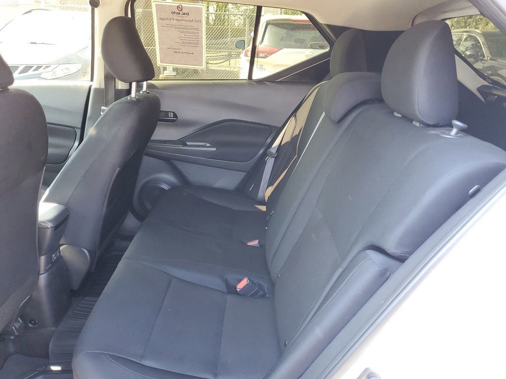 Used 2023 Nissan Kicks S FWD image 8