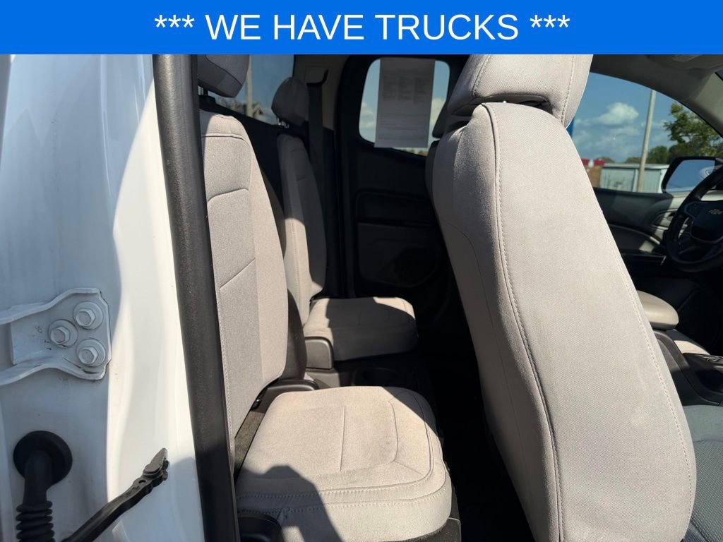 Used 2015 Chevrolet Colorado W/T w/ WT Convenience Package AWD/4WD image 34