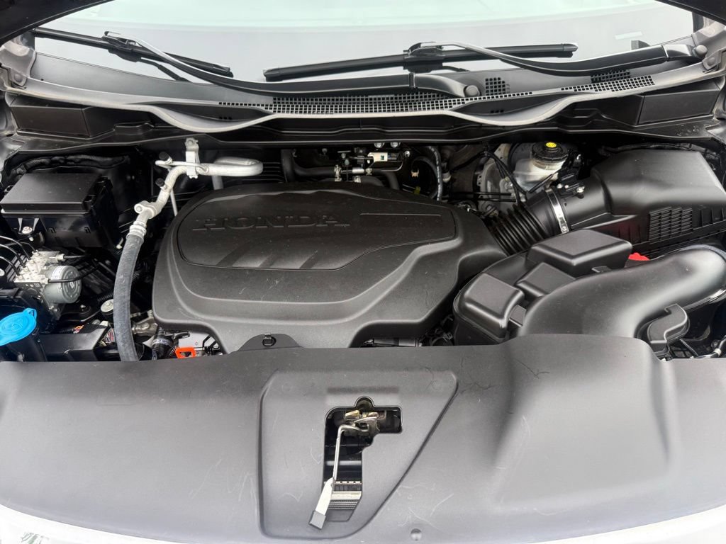 Used 2024 Honda Odyssey Elite image 71