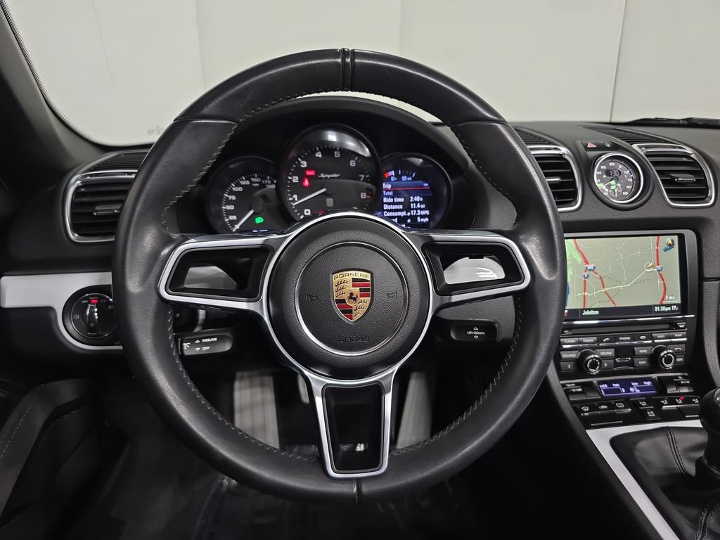 Used 2016 Porsche Boxster Spyder RWD image 14
