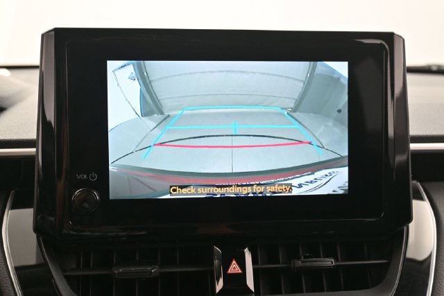 Used 2023 Toyota Corolla Cross LE FWD image 23