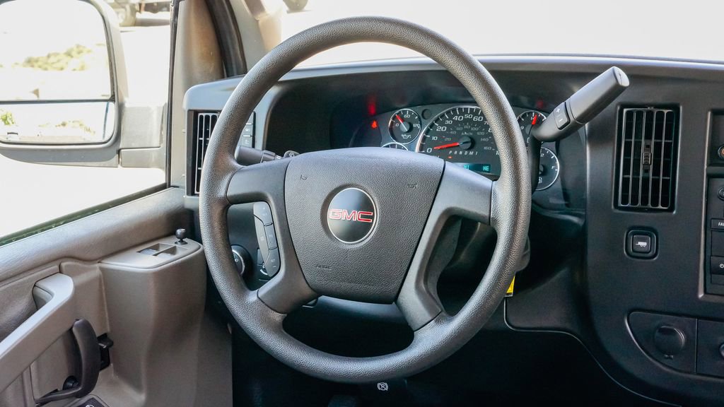 New 2026 GMC Savana 3500 LT w/ LT Preferred Equipment Group RWD image 13
