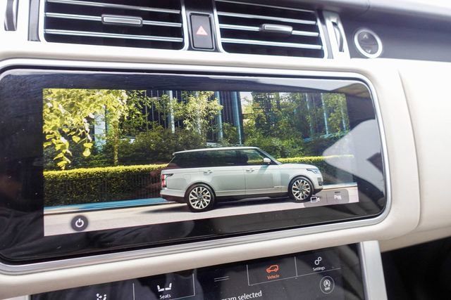 Used 2019 Land Rover Range Rover HSE image 16