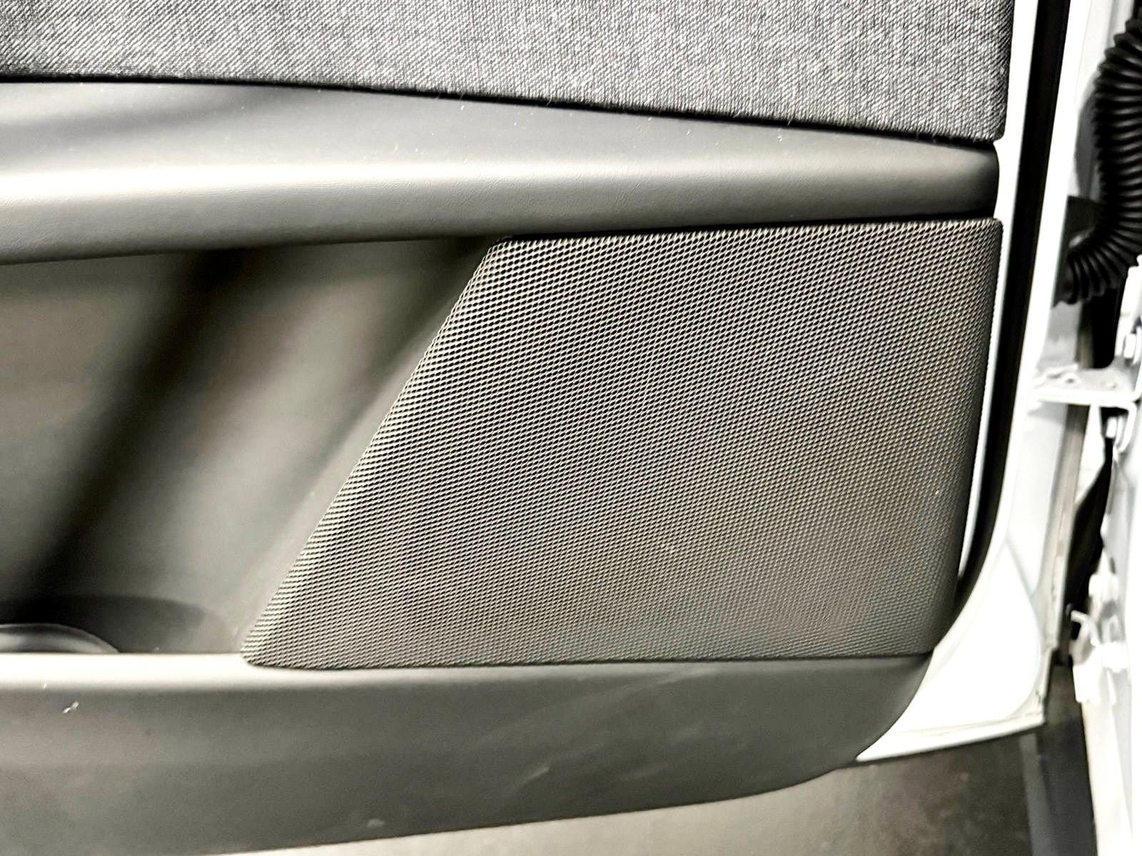 Used 2022 Tesla Model X Plaid image 20