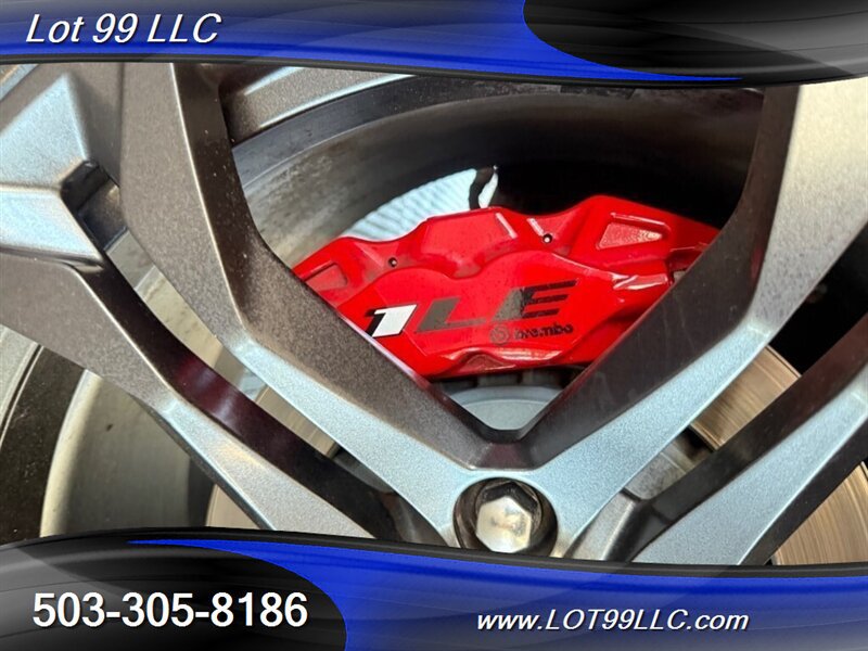 Used 2020 Chevrolet Camaro SS RWD image 21