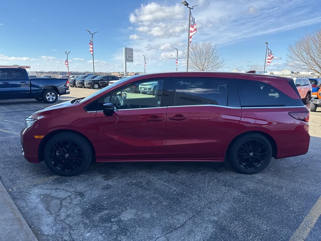 Used 2025 Honda Odyssey Sport-L image 9