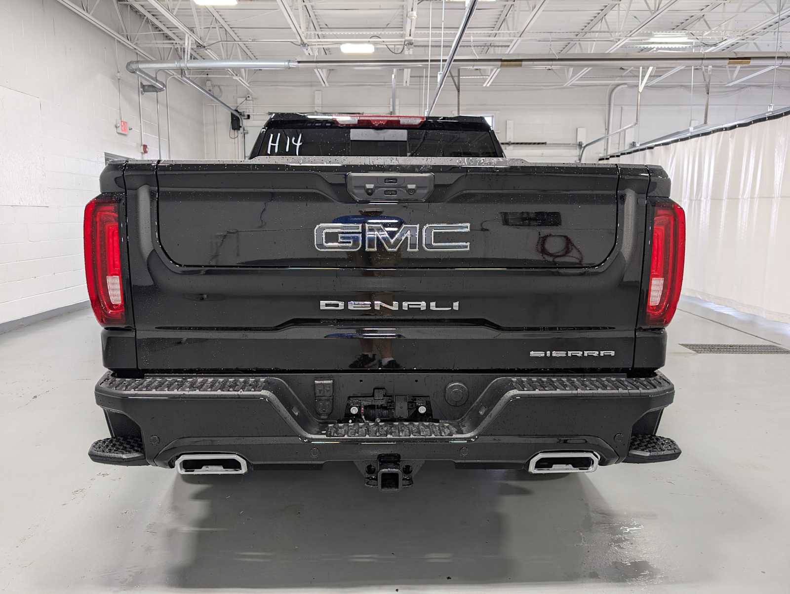 New 2026 GMC Sierra 1500 Denali Ultimate image 13