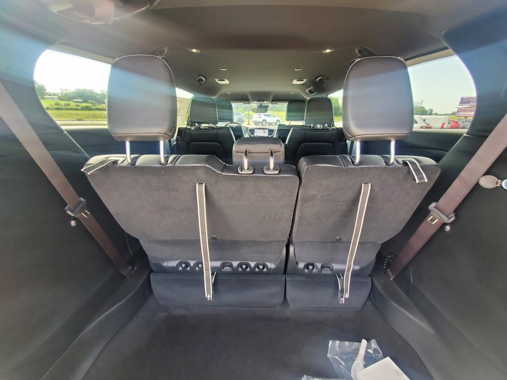 New 2026 Chrysler Pacifica Select image 17