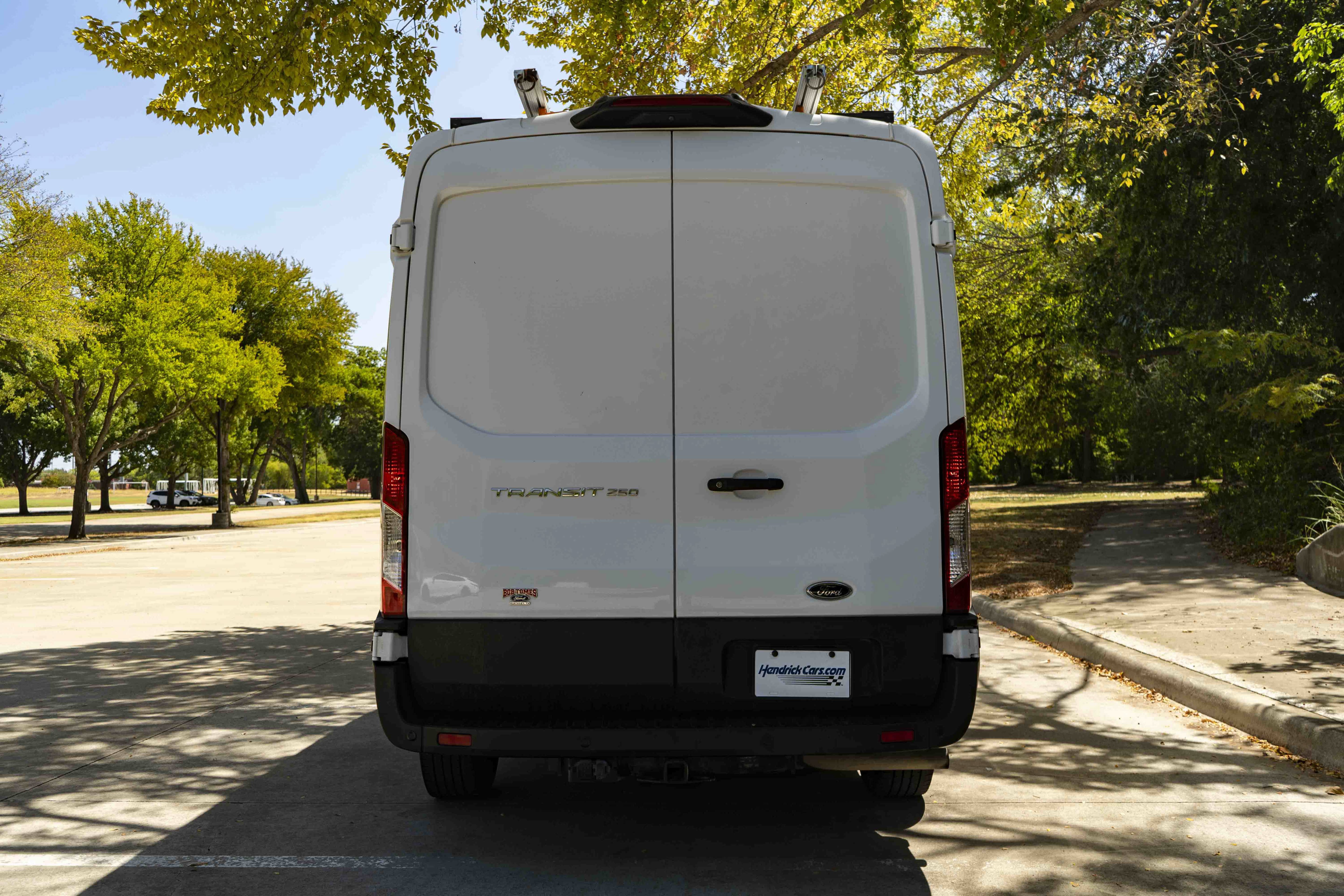 Used 2021 Ford Transit 250 Medium Roof RWD image 8