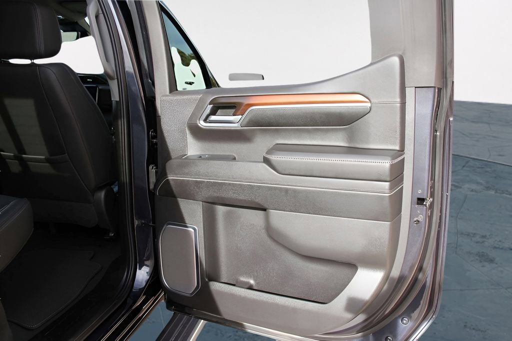 Used 2024 GMC Sierra 1500 Denali w/ Denali Reserve Package image 26