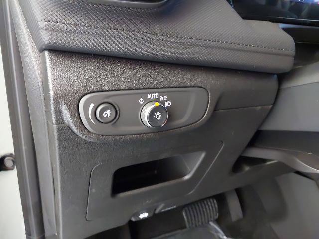 New 2026 Chevrolet TrailBlazer LT w/ Convenience Package FWD image 24